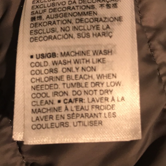 Amazon Essentials Black Heather Women’s Lightweight Water Resistant Puffer S. - Picture 6 of 6